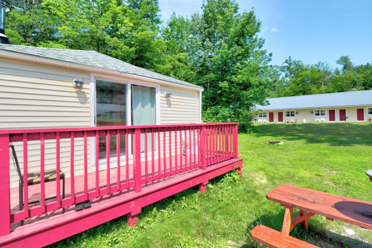 The Villager Motel 바틀릿 외부 사진